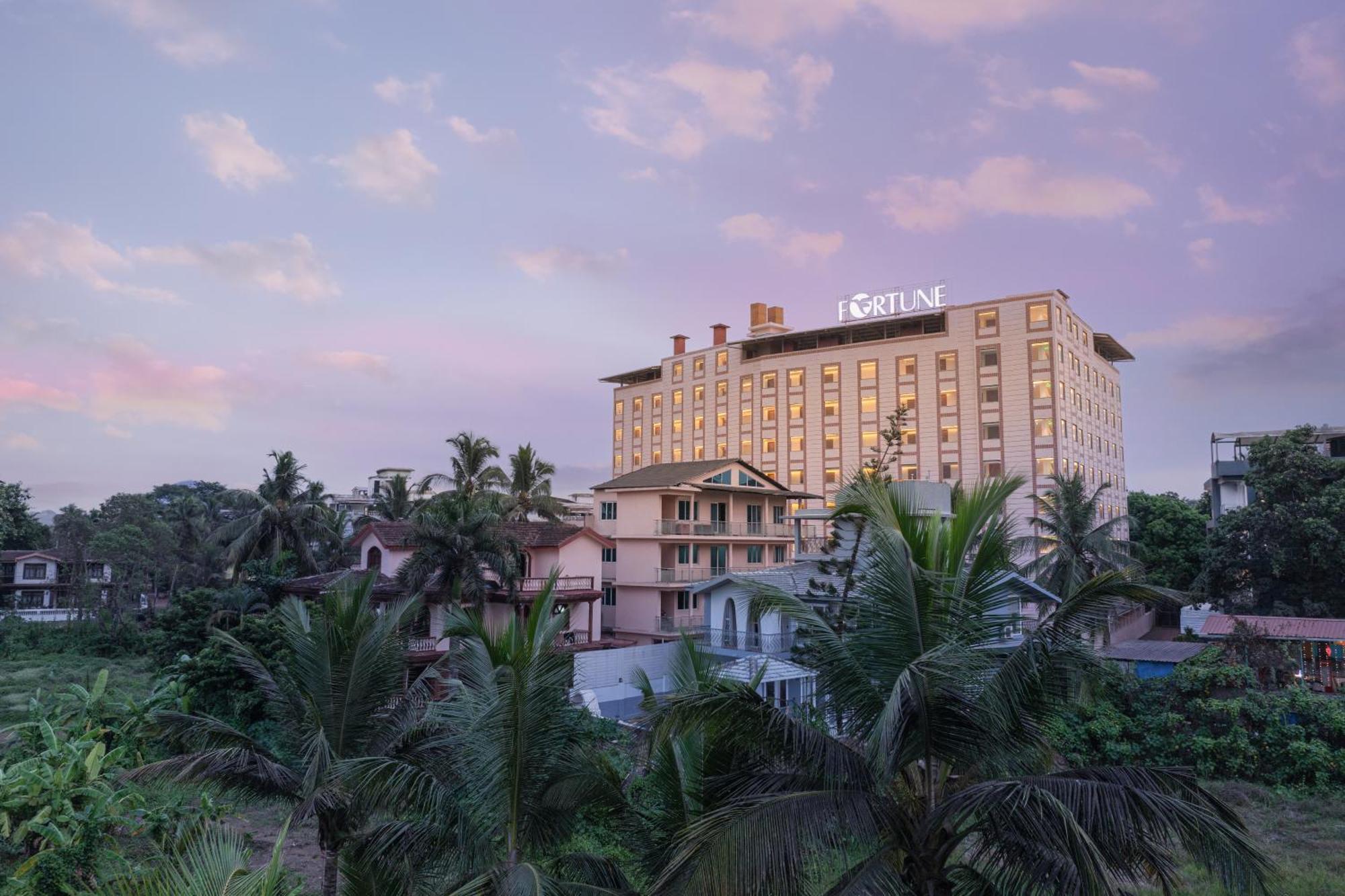 Fortune Select Candolim, Goa - Member Itc Hotels' Group Екстер'єр фото